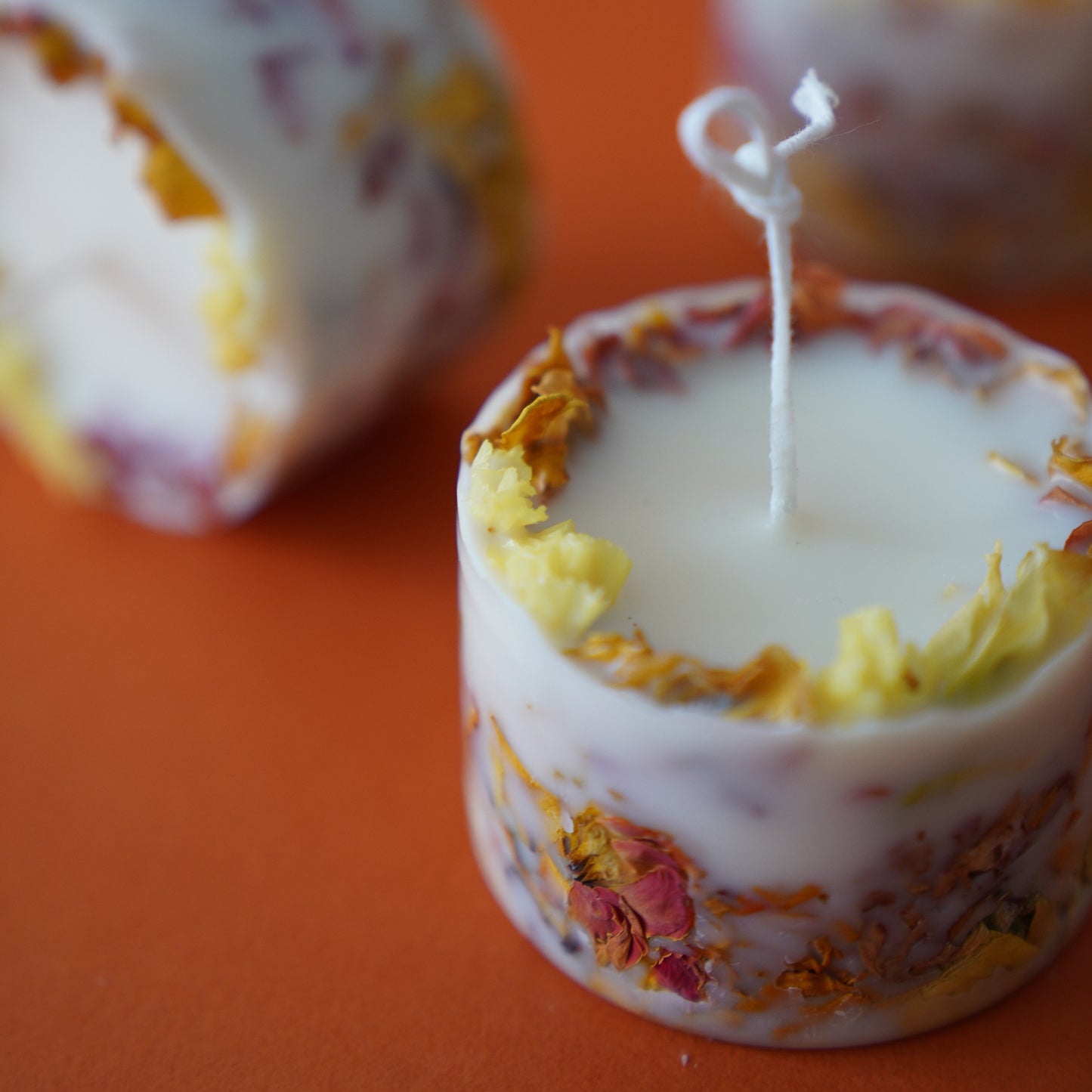 KOTT Botanical Candle | Amber | Gentle Glow